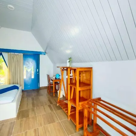 Tria Maria Cottage Ngurbloat Exterior photo